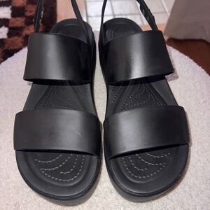 Crocs Brooklyn Sandals